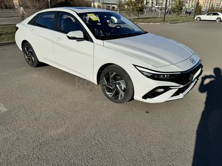 Hyundai Elantra 2024 года за 8 800 000 тг. в Астана – фото 6