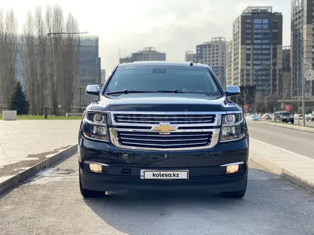 Chevrolet Suburban 2018 года за 32 000 000 тг. в Алматы