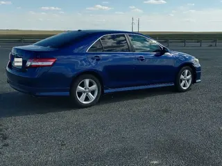 Toyota Camry, 2011