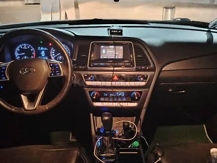 Hyundai Sonata 2020 года за 7 500 000 тг. в Алматы – фото 9