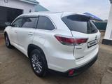 Toyota Highlander 2015 года за 19 500 000 тг. в Атырау – фото 5