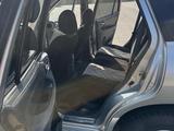 Hyundai Santa Fe 2003 года за 4 500 000 тг. в Шымкент – фото 4