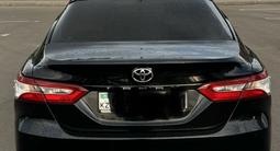 Toyota Camry 2020 годаүшін11 600 000 тг. в Караганда – фото 3