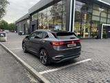 Volkswagen ID.4 2023 года за 9 900 000 тг. в Алматы – фото 3