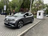 Volkswagen ID.4 2023 года за 9 900 000 тг. в Алматы – фото 2