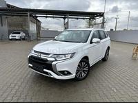 Mitsubishi Outlander 2022 года за 12 500 000 тг. в Атырау