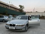 BMW 528 1999 года за 3 200 000 тг. в Шымкент
