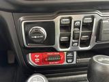 Jeep Wrangler 2022 года за 15 000 000 тг. в Атырау – фото 2