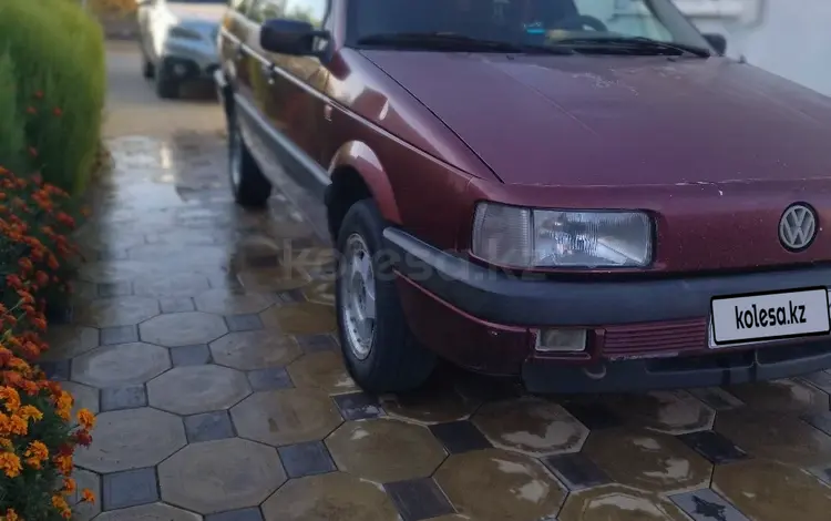 Volkswagen Passat 1992 годаүшін1 700 000 тг. в Уральск