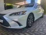 Lexus ES 250 2019 годаүшін18 000 000 тг. в Тараз – фото 2