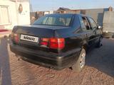 Volkswagen Vento 1994 года за 500 000 тг. в Балхаш – фото 4