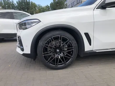 Диски R21 BMW M-COMPETITION стиль на BMW X5 (G05) БМВ Х5 за 760 000 тг. в Алматы