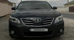 Toyota Camry 2010 года за 7 100 000 тг. в Жанаозен – фото 2