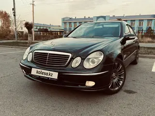 Mercedes-Benz E 320