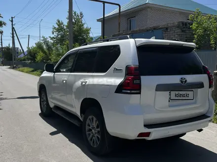 Toyota Land Cruiser Prado 2021 года за 23 500 000 тг. в Актобе – фото 2