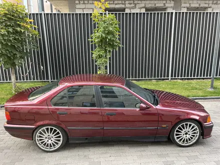 BMW 325 1994 года за 2 600 000 тг. в Алматы – фото 6