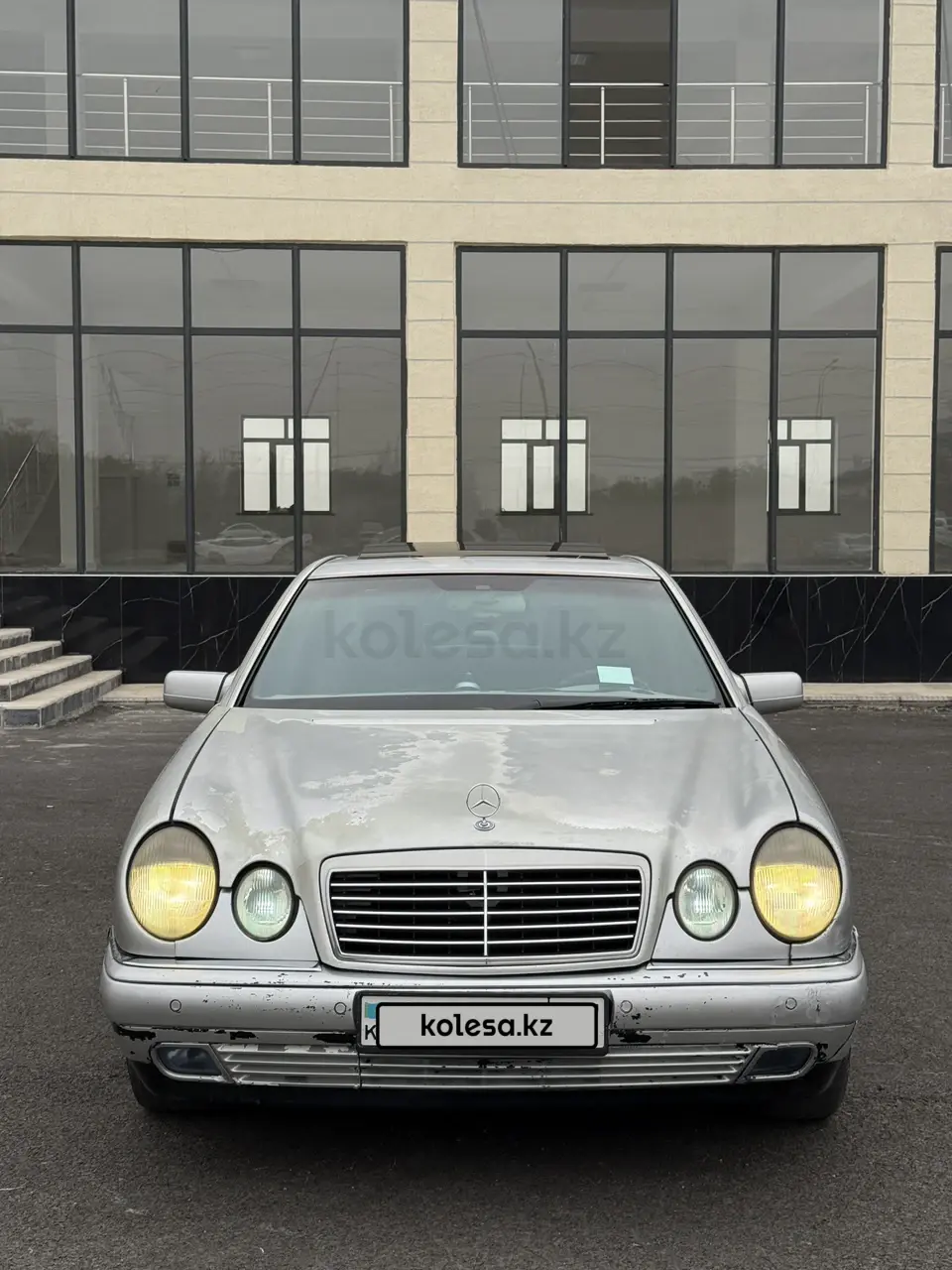 Mercedes-Benz E-Class, 1995