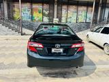 Toyota Camry 2014 годаүшін7 000 000 тг. в Сарыагаш – фото 2