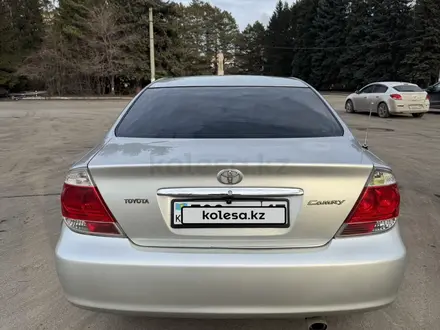 Toyota Camry 2004 года за 4 500 000 тг. в Петропавловск – фото 7