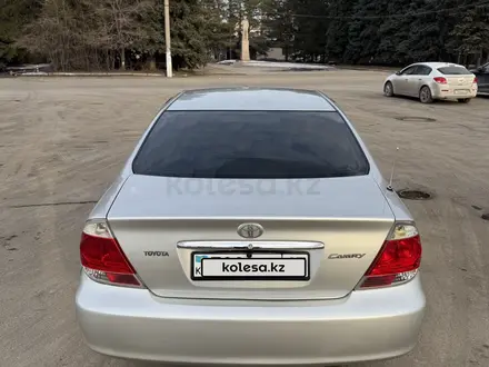Toyota Camry 2004 года за 4 500 000 тг. в Петропавловск – фото 6