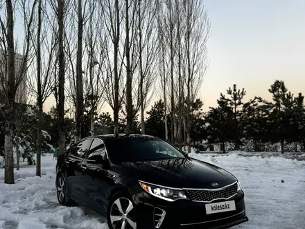 Kia Optima 2017 года за 9 000 000 тг. в Шымкент