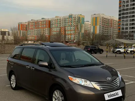 Toyota Sienna 2013 года за 13 000 000 тг. в Алматы – фото 3