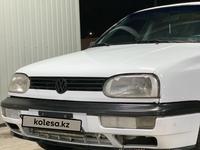 Volkswagen Golf 1993 годаүшін1 190 000 тг. в Тараз