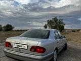 Mercedes-Benz E 280 1997 годаfor5 200 000 тг. в Алматы – фото 3