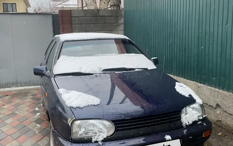 Volkswagen Golf 1993 года за 900 000 тг. в Алматы