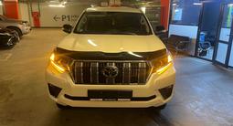 Toyota Land Cruiser Prado 2022 года за 26 900 000 тг. в Алматы – фото 2