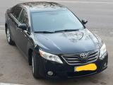 Toyota Camry 2011 года за 8 000 000 тг. в Тараз – фото 2