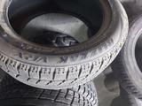 235/50R17 Bridgestone BLIZZAK VRX. за 25 000 тг. в Алматы – фото 3