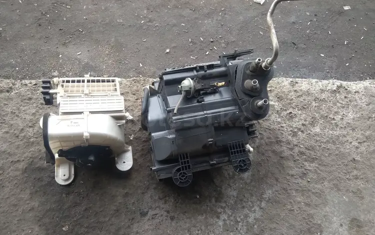 Печка корпус радиатор моторчик Мазда 6 за 15 000 тг. в Алматы