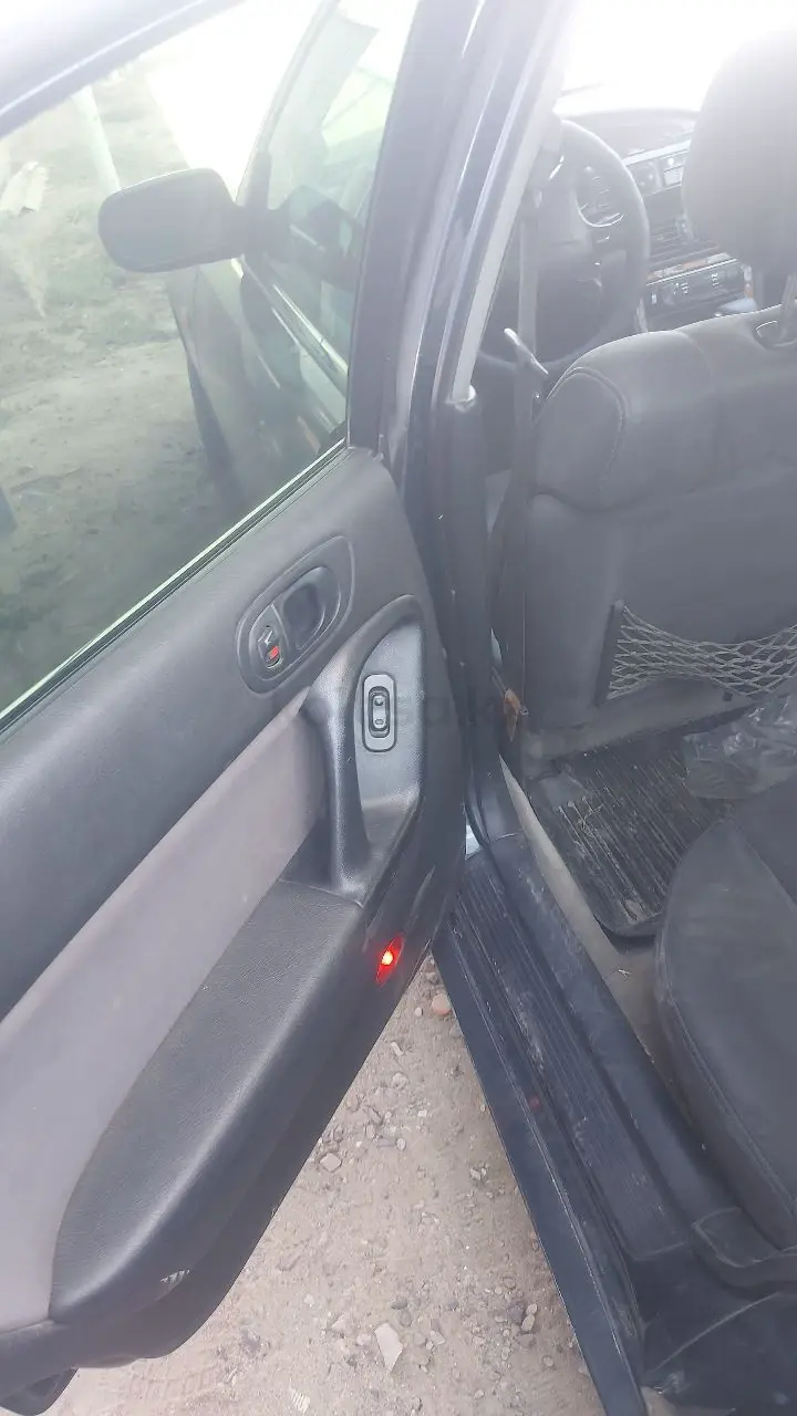 Mazda Xedos 9, 1995