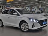 Hyundai i20 2023 года за 6 490 000 тг. в Алматы – фото 3