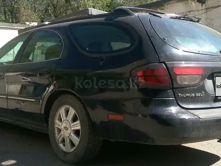 Ford Taurus 2003 года за 2 900 000 тг. в Караганда – фото 3