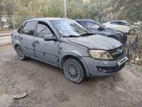 ВАЗ (Lada) Granta 2190 2014 годаүшін1 600 000 тг. в Актобе – фото 2