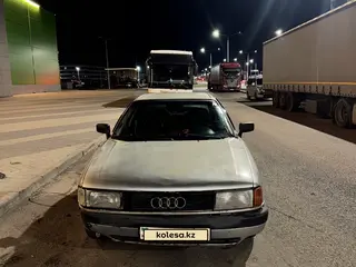 Audi 80