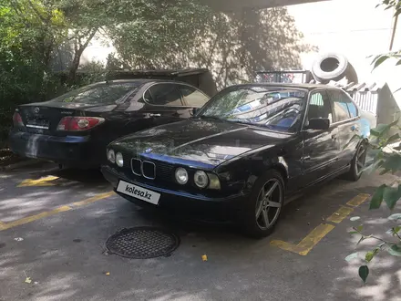BMW 525 1990 года за 3 000 000 тг. в Алматы – фото 4