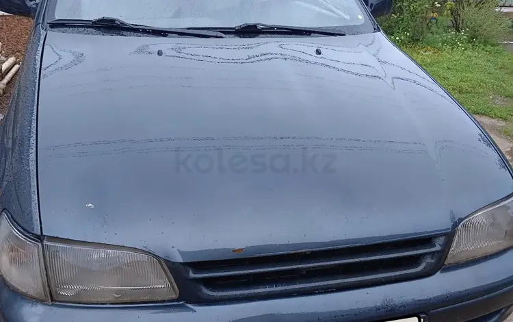 Toyota Carina E 1994 годаfor1 750 000 тг. в Астана