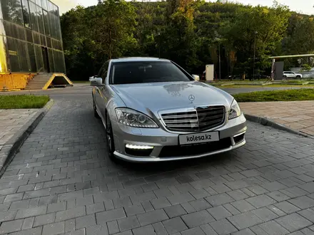 Mercedes-Benz S 500 2006 годаүшін9 000 000 тг. в Алматы – фото 12
