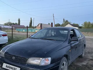 Toyota Carina E, 1992