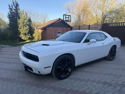 Dodge Challenger 2018 года за 14 500 000 тг. в Караганда – фото 3