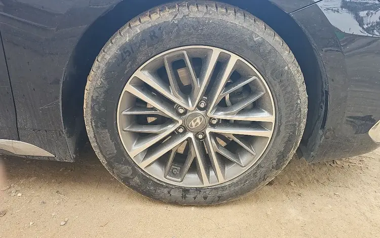 Hyundai Grandeur 2017 года за 6 000 000 тг. в Шымкент