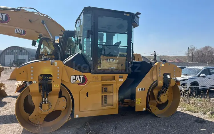 Caterpillar  Катки 2025 года за 63 000 000 тг. в Актобе