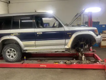 Mitsubishi Pajero 1996 года за 3 000 000 тг. в Семей – фото 9