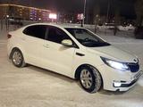 Kia Rio 2015 года за 5 200 000 тг. в Актобе – фото 2