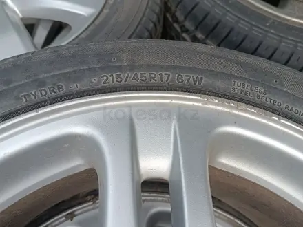 Диски 215/45/r17 5*100 subaru на летней резине за 130 000 тг. в Алматы – фото 3