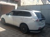 Mitsubishi Outlander 2013 года за 6 500 000 тг. в Атырау