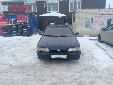 Nissan Primera 1993 года за 950 000 тг. в Астана